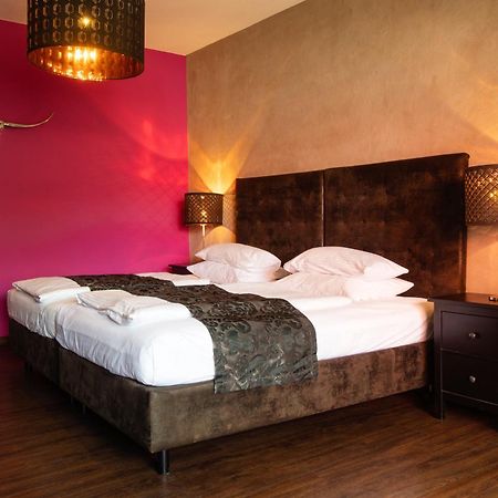Werners Boutique Hotel Фюрт Экстерьер фото