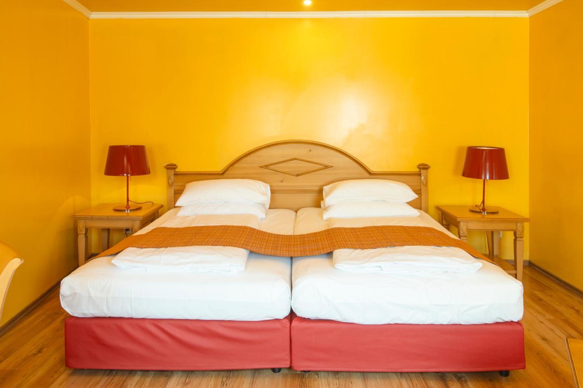 Werners Boutique Hotel Фюрт Экстерьер фото